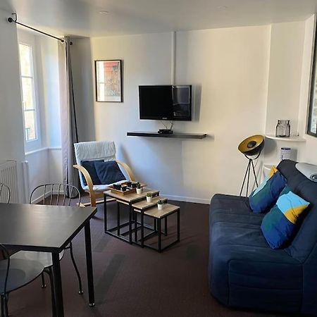 Appartement En Plein Coeur Historique De Dinan Ngoại thất bức ảnh