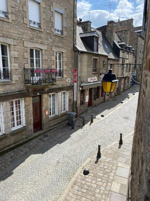 Appartement En Plein Coeur Historique De Dinan Ngoại thất bức ảnh